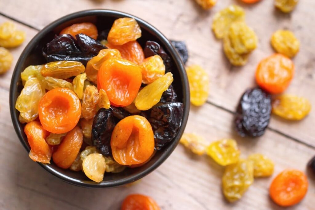 ¿Fruta fresca o fruta deshidratada?